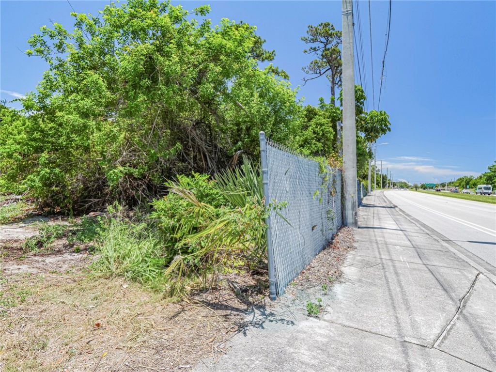 2551 St Lucie Boulevard, Fort Pierce, FL 34946 Photo