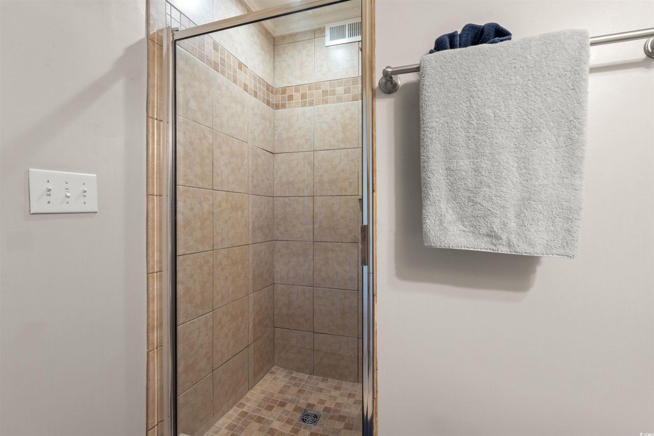 208 N Ocean Blvd. Photo 20