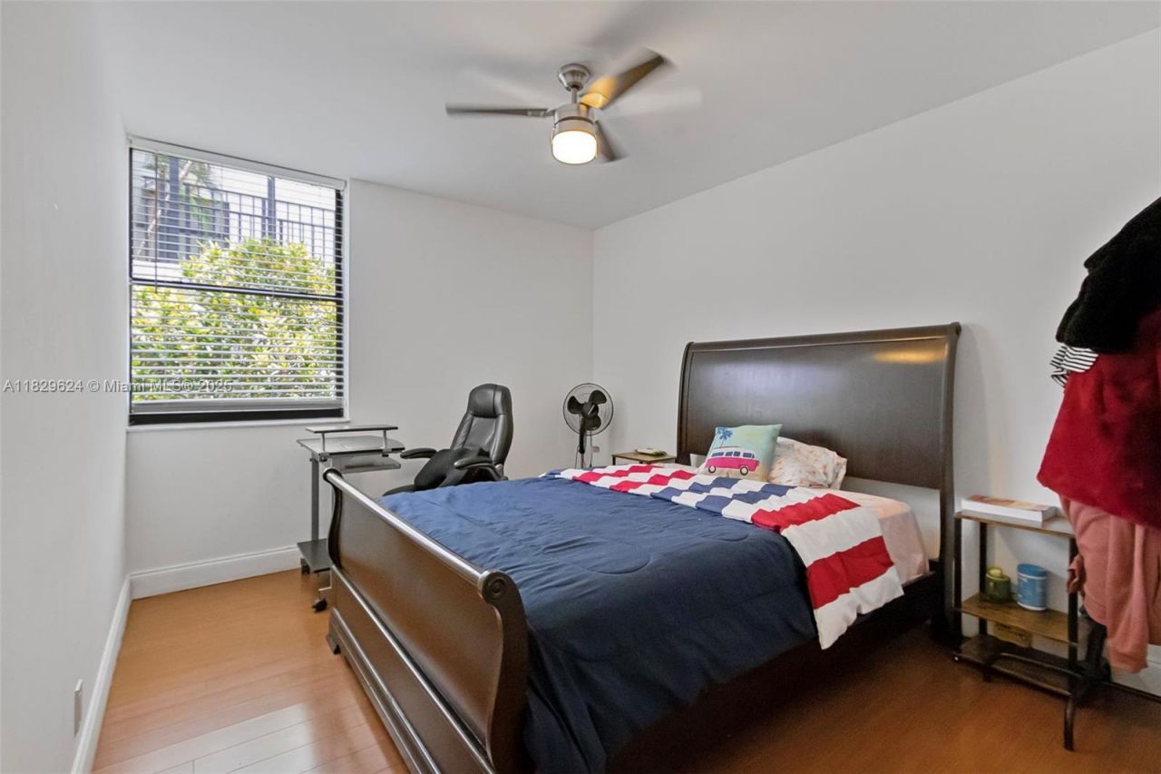 3350 NE 192nd St, Unit 1L-B, Aventura, FL 33180 Photo