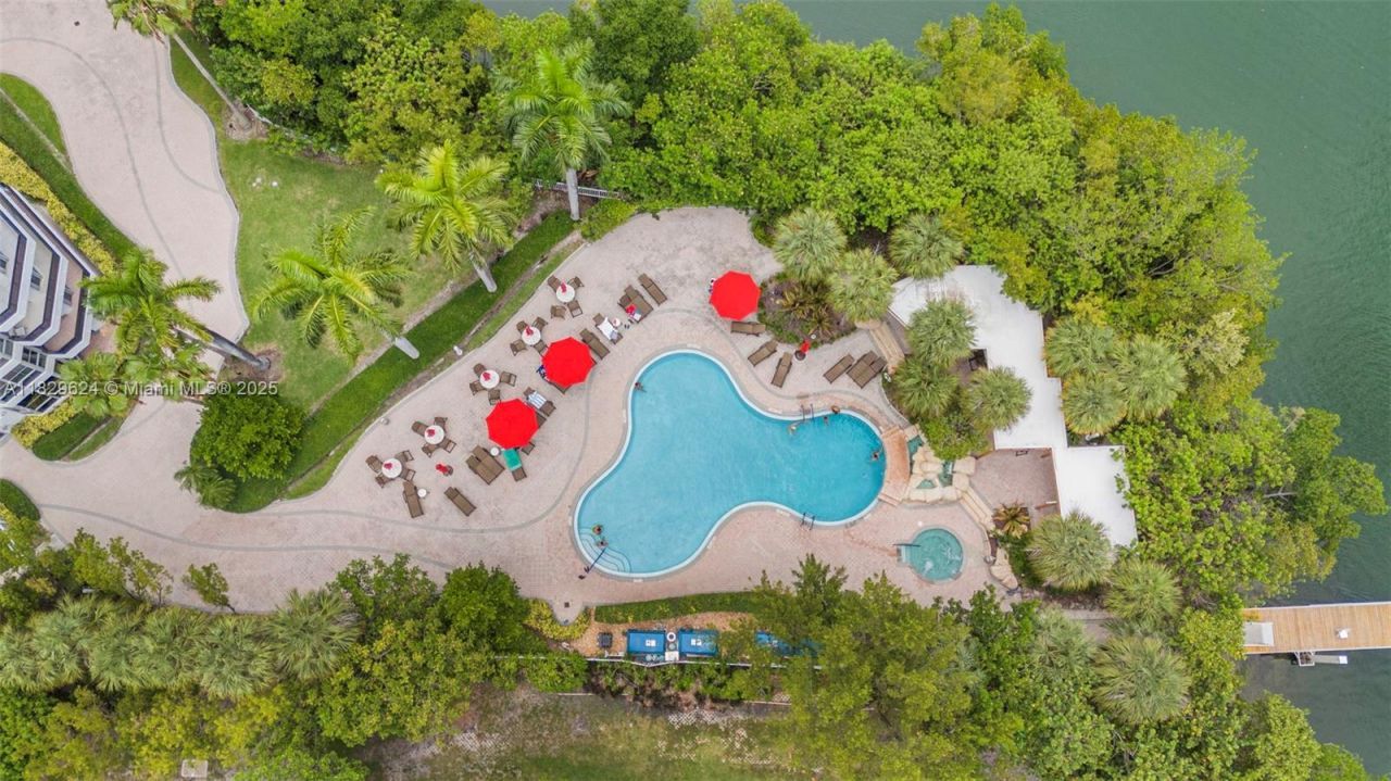 3350 NE 192nd St, Unit 1L-B, Aventura, FL 33180 Photo