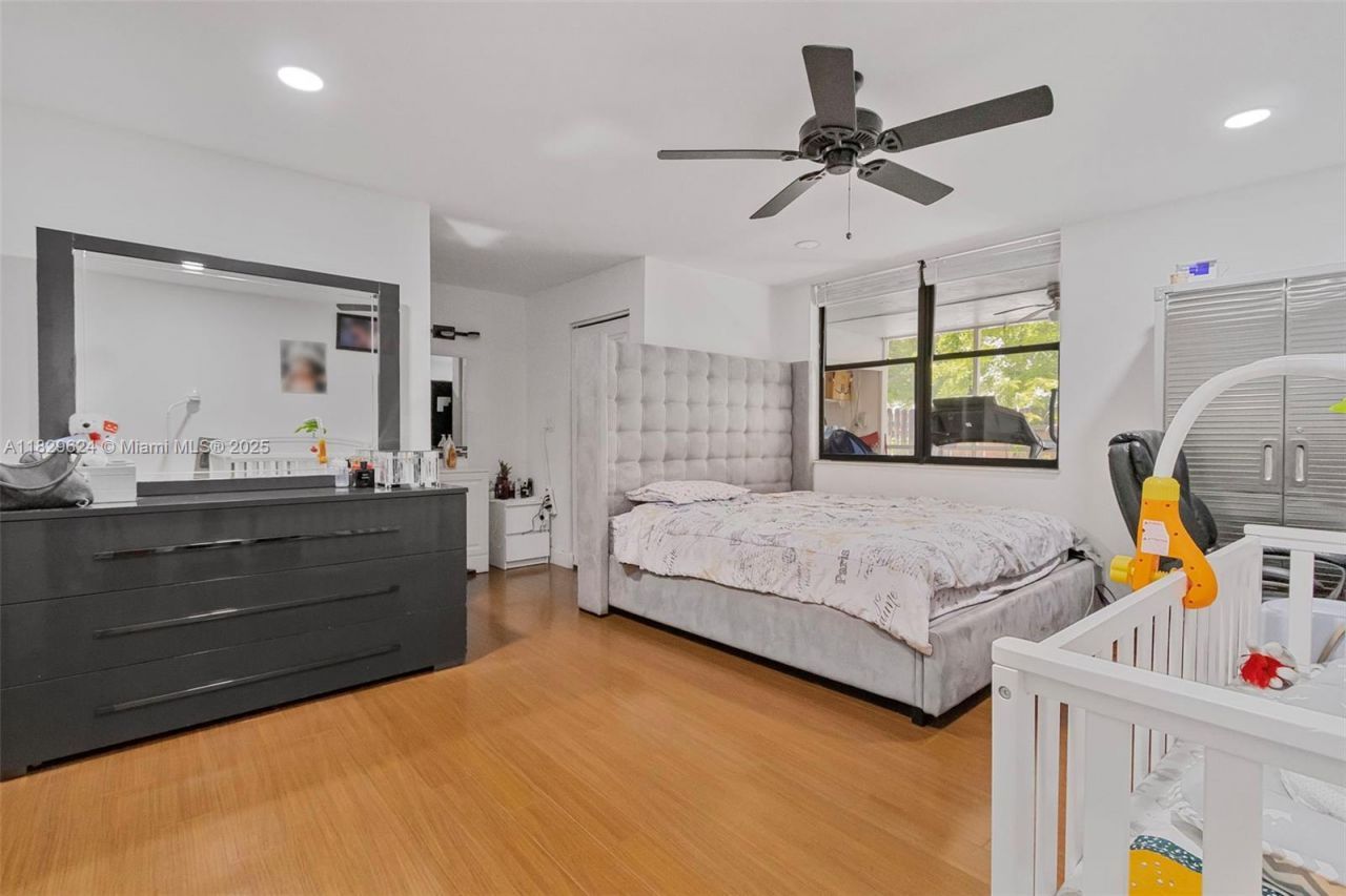 3350 NE 192nd St, Unit 1L-B, Aventura, FL 33180 Photo