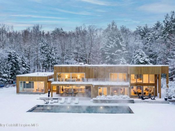 33 Ford Road, Old Chatham, NY 12136