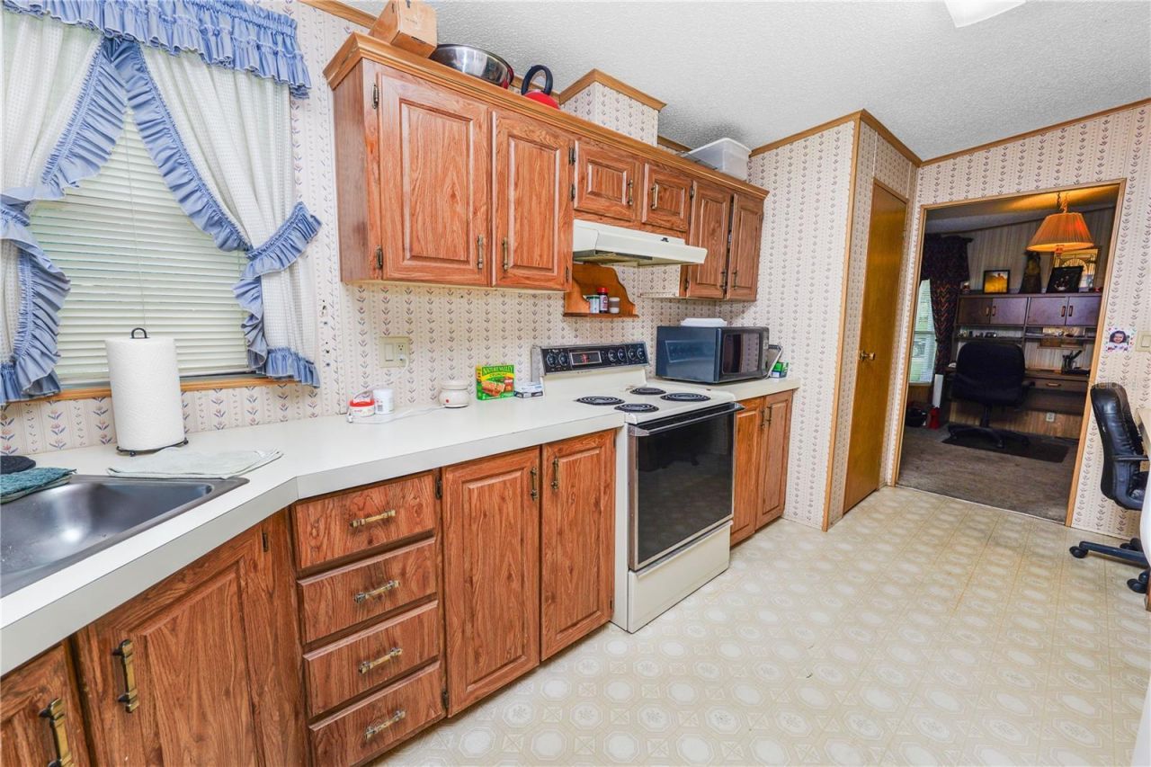 6325 Oakview Lane, Lakeland, FL 33811 Photo