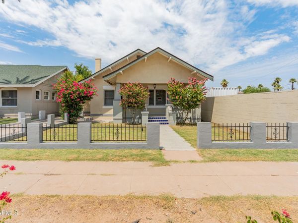 126 N 9TH Avenue, Phoenix, AZ 85007