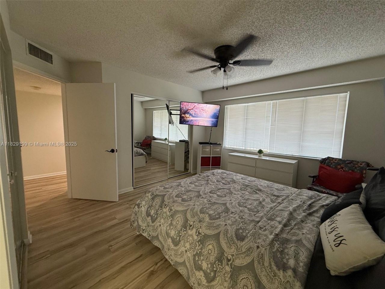 1400 SW 137th Ave, Unit 411F, Pembroke Pines, FL 33027 Photo