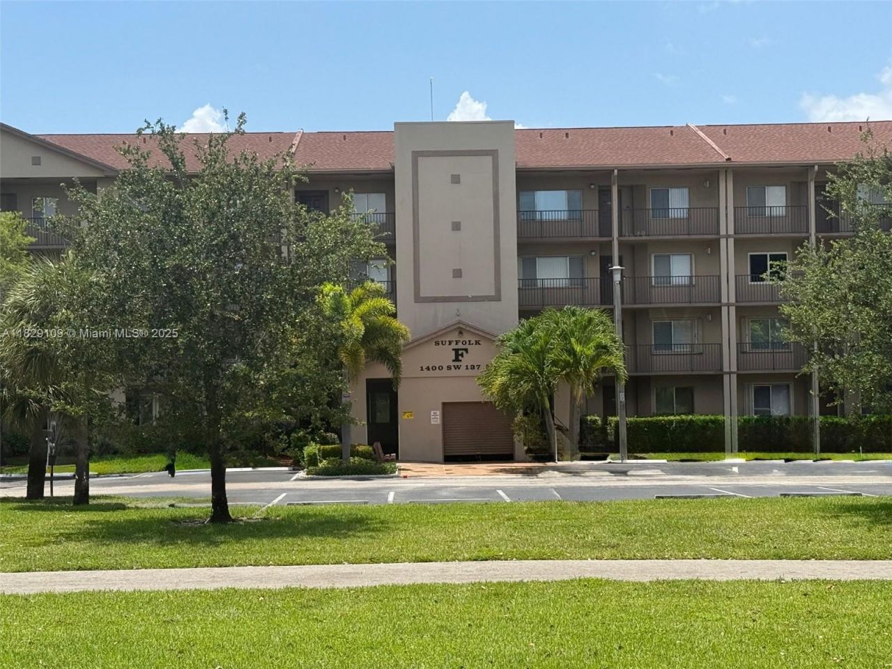 1400 SW 137th Ave, Unit 411F, Pembroke Pines, FL 33027 Photo