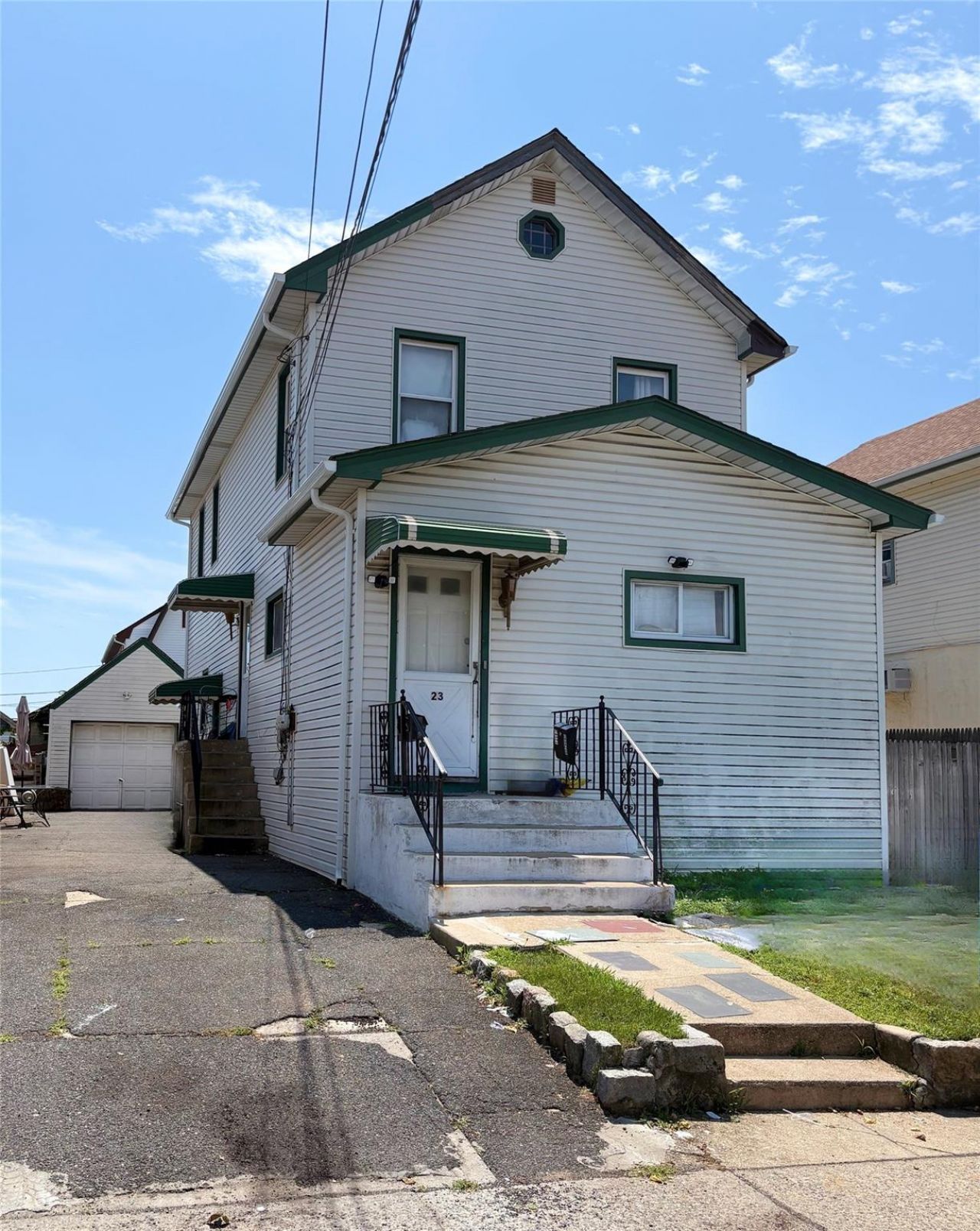 23 Park Avenue Lawrence, NY 11559