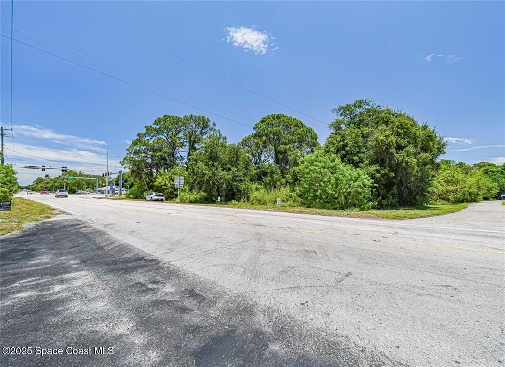 2551 St Lucie Boulevard, Fort Pierce, FL 34951 Photo