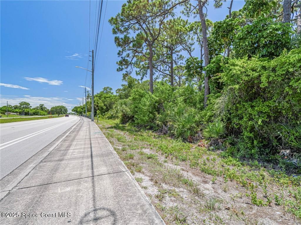 2551 St Lucie Boulevard, Fort Pierce, FL 34951 Photo