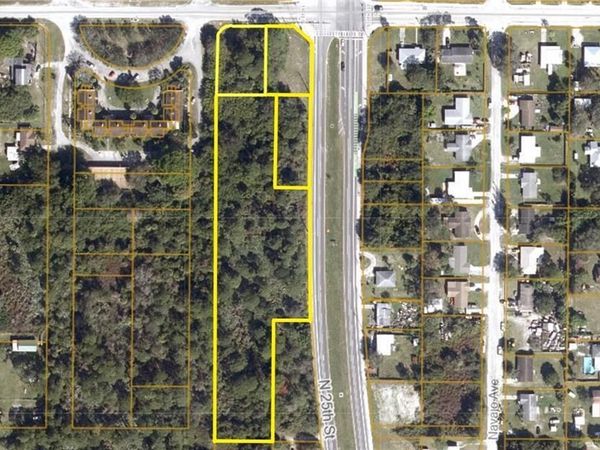 2551 St Lucie Boulevard, Fort Pierce, FL 34946