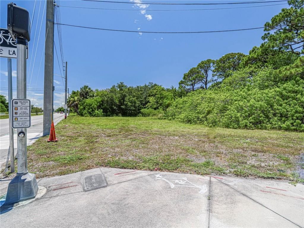 2551 St Lucie Boulevard, Fort Pierce, FL 34946 Photo