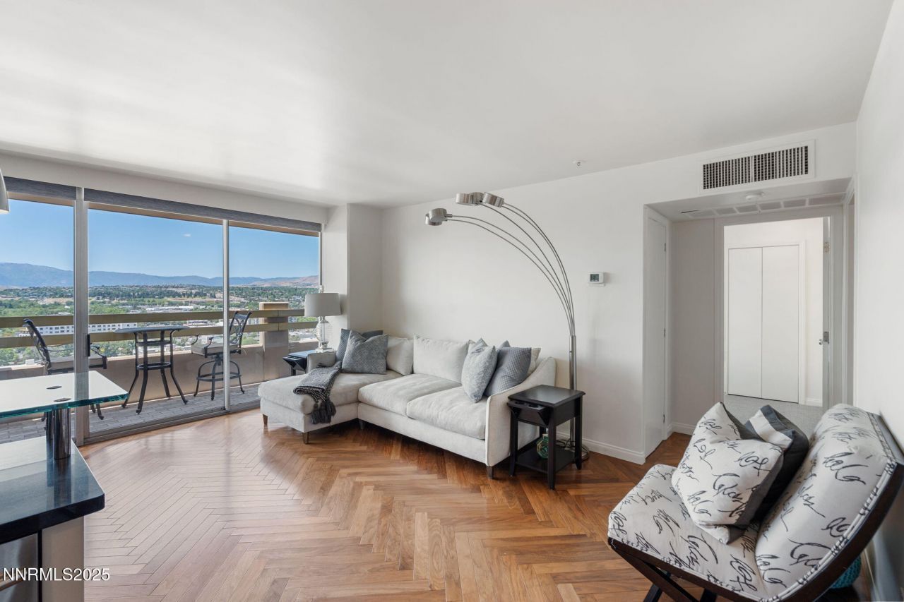 100 N Arlington Avenue, Unit 17G, Reno, NV 89501 Photo