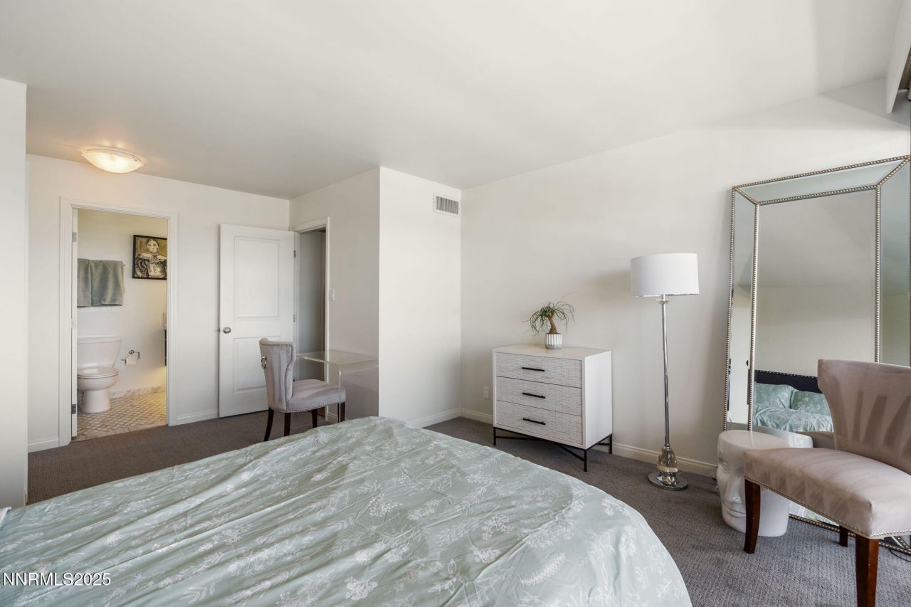 100 N Arlington Avenue, Unit 17G, Reno, NV 89501 Photo