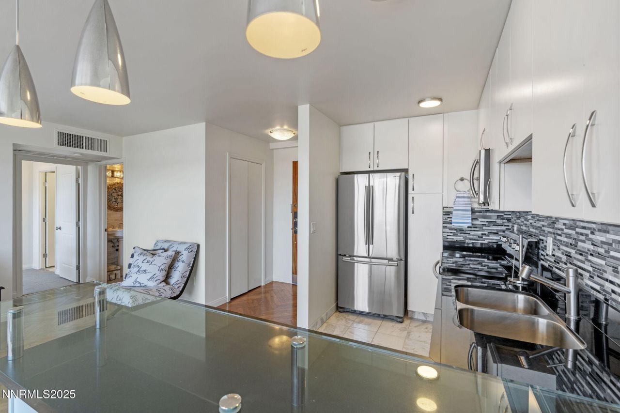 100 N Arlington Avenue, Unit 17G, Reno, NV 89501 Photo