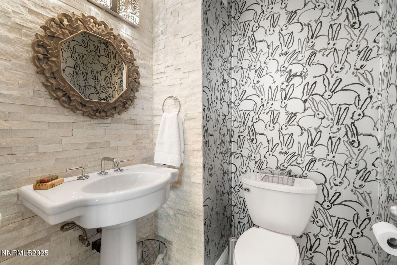 100 N Arlington Avenue, Unit 17G, Reno, NV 89501 Photo