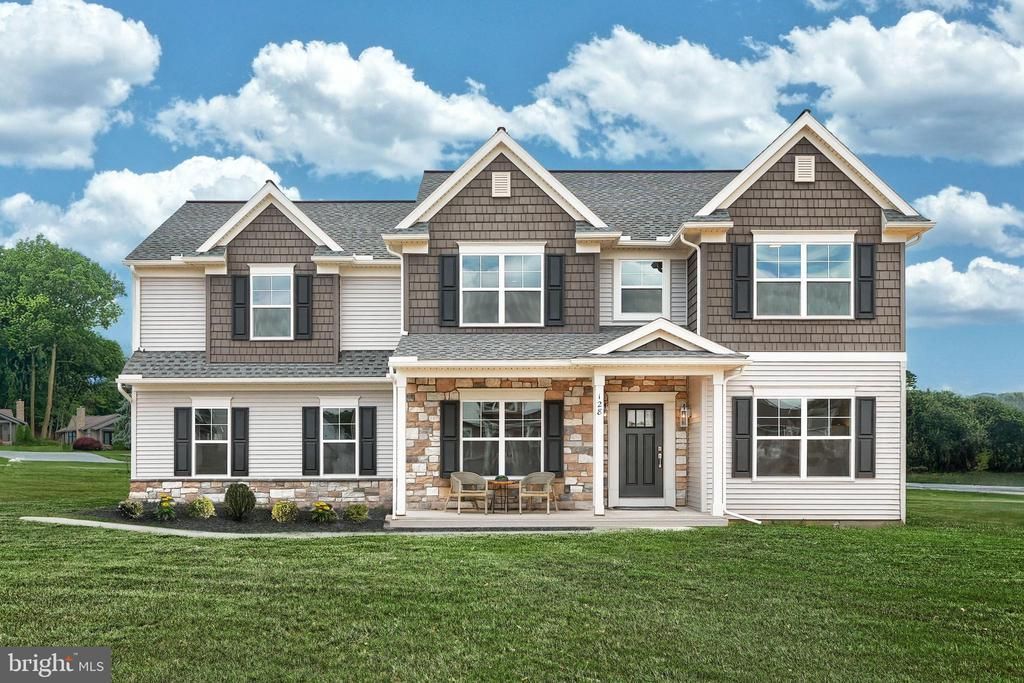 128 Forge Drive, Lebanon, PA 17042 Main Photo