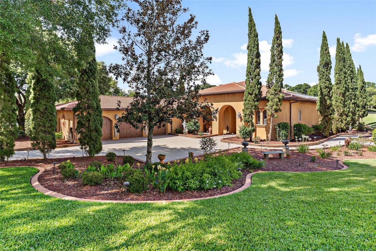 5235 Greens Drive, Lady Lake, FL 32159 Photo