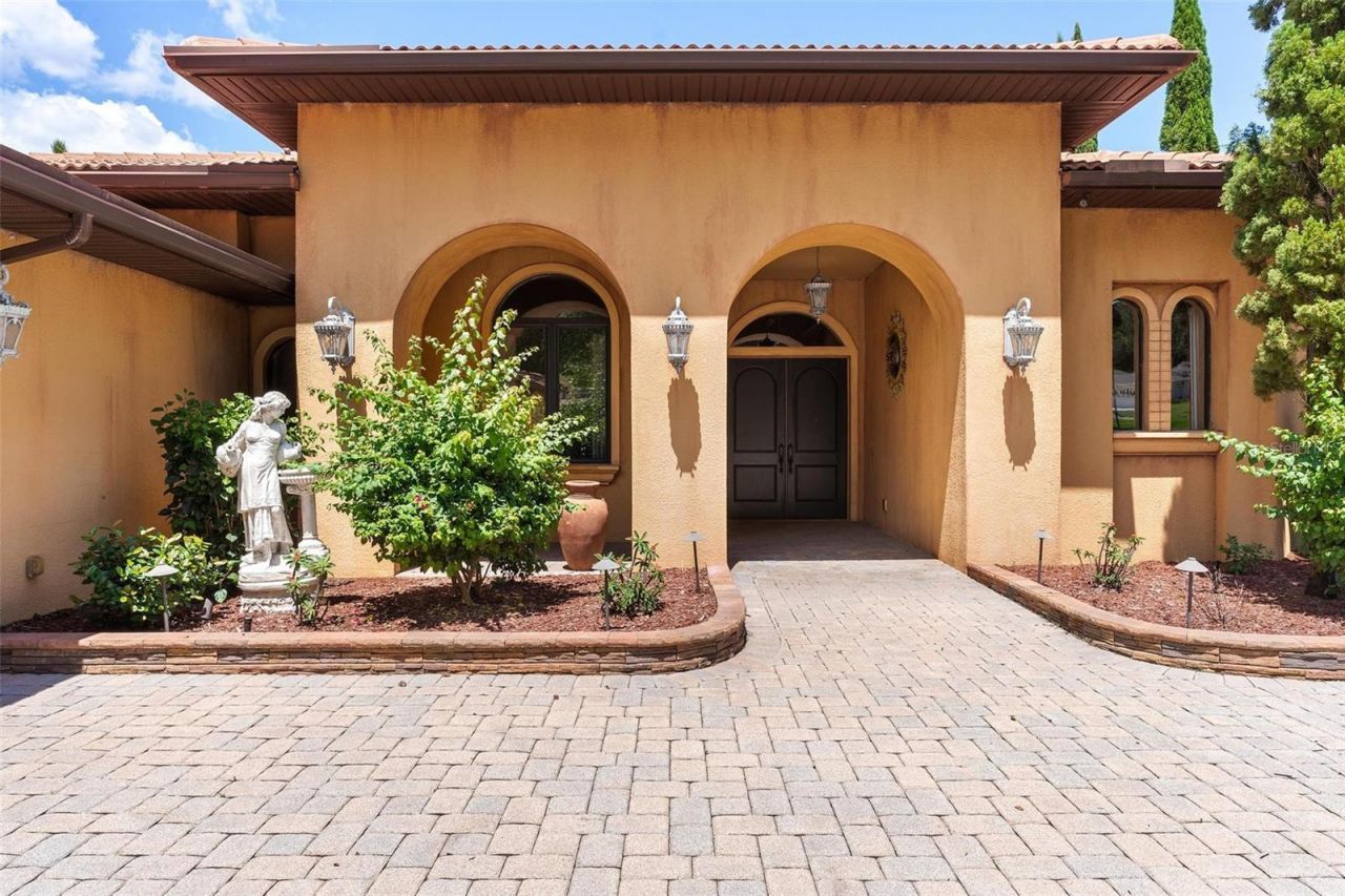 5235 Greens Drive, Lady Lake, FL 32159 Photo