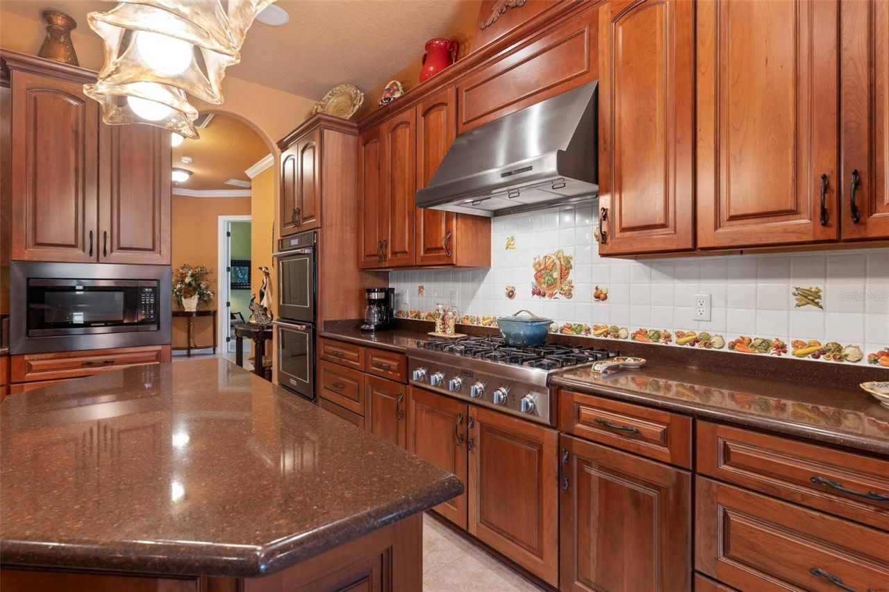 5235 Greens Drive, Lady Lake, FL 32159 Photo