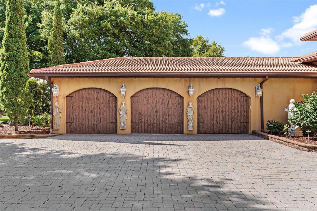 5235 Greens Drive, Lady Lake, FL 32159 Photo