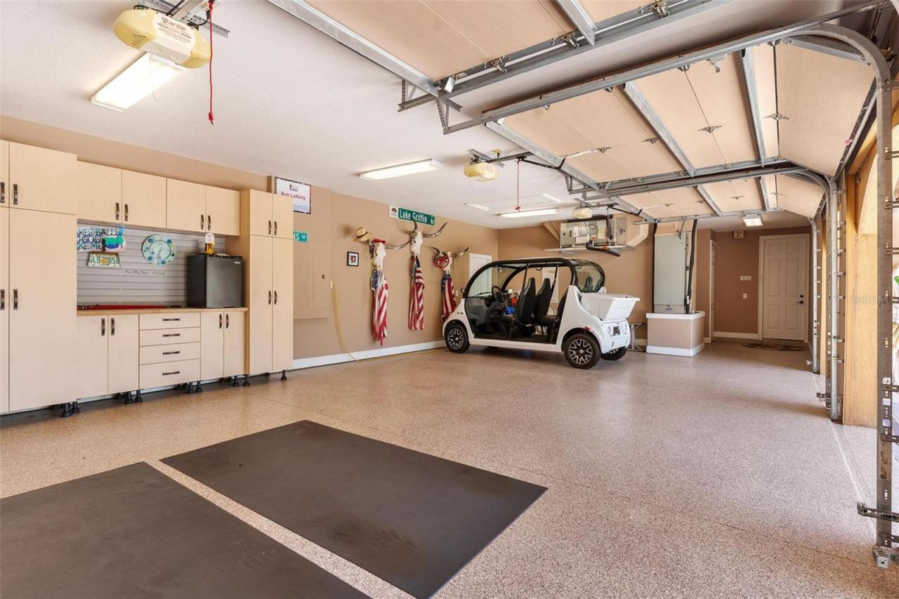 5235 Greens Drive, Lady Lake, FL 32159 Photo