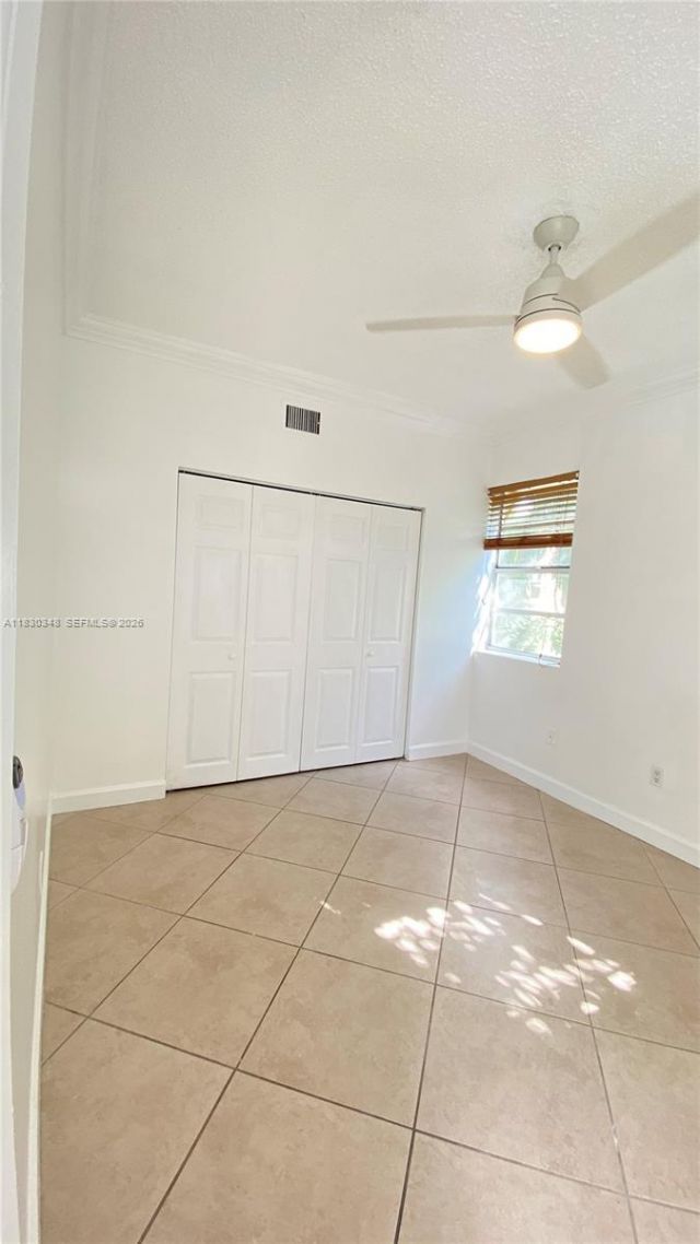 1559 Michigan Ave, Unit 305, Miami Beach, FL 33139 Photo