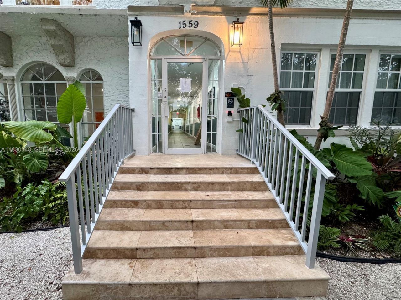 1559 Michigan Ave, Unit 305, Miami Beach, FL 33139 Photo