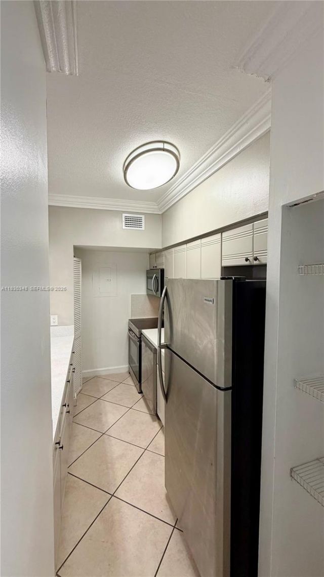 1559 Michigan Ave, Unit 305, Miami Beach, FL 33139 Photo