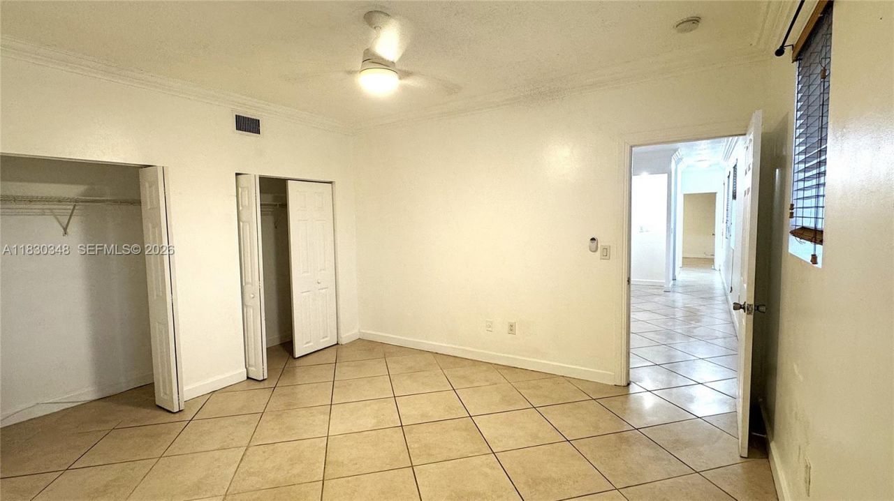 1559 Michigan Ave, Unit 305, Miami Beach, FL 33139 Photo