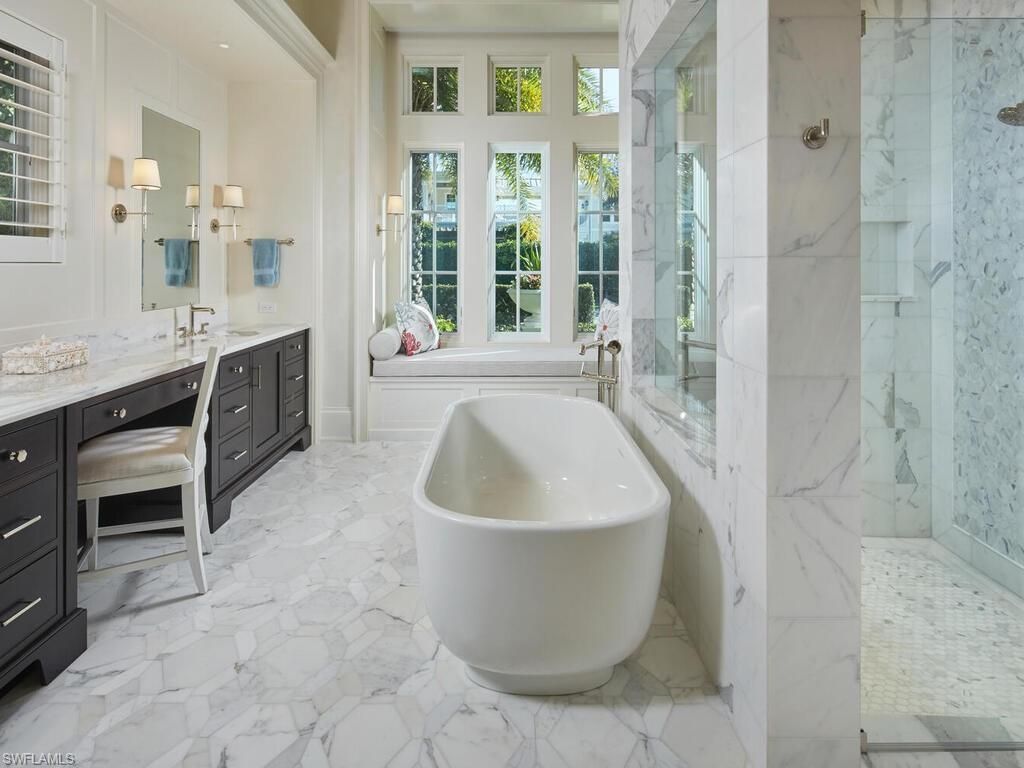 167 4th St N, Naples, FL 34102 Photo