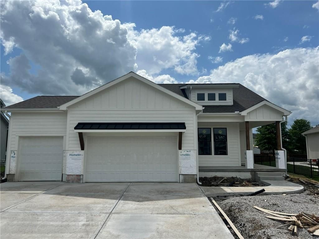 4510 SW Fenwick Road, Lee's Summit, MO 64083 Main Photo