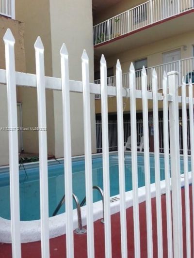 2008 Jackson St, Unit D2, Hollywood, FL 33020 Photo