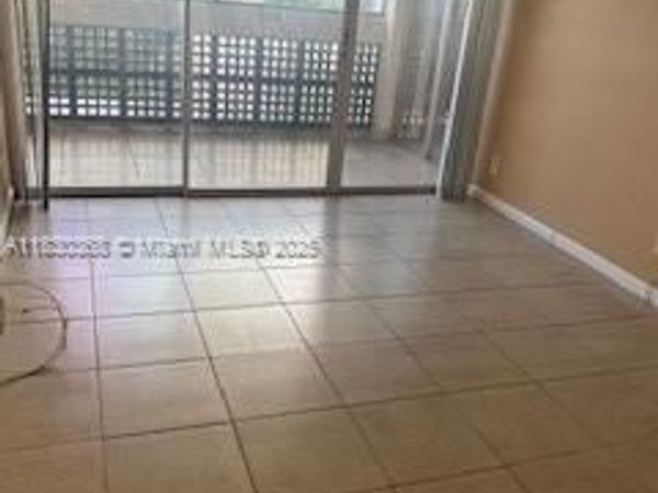 3301 Spanish Moss Ter, Unit 906, Lauderhill, FL 33319