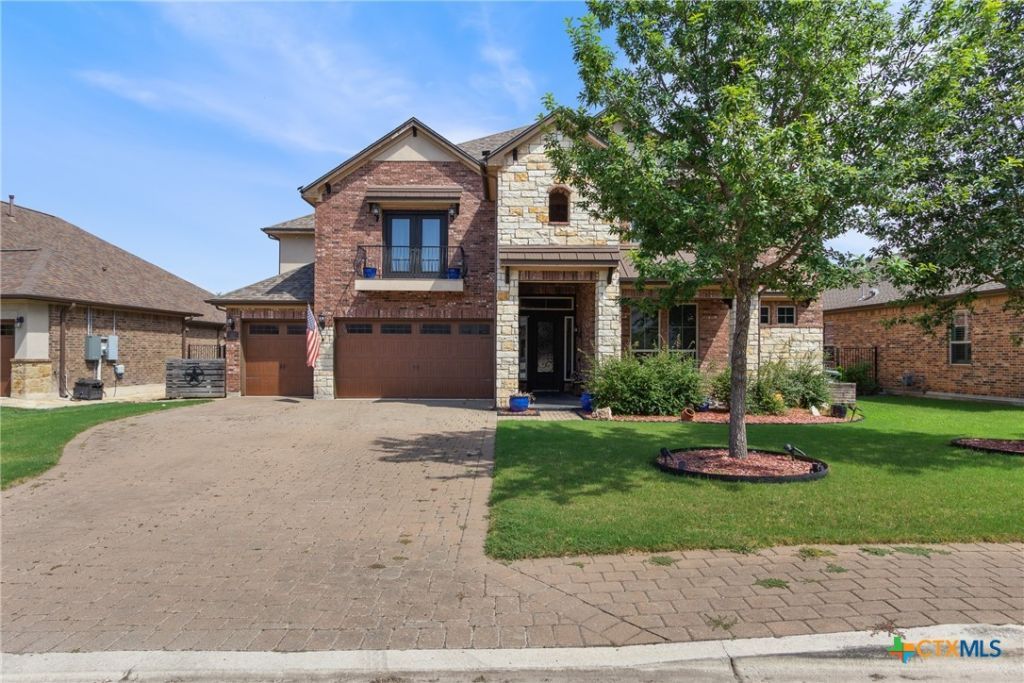 1915 Los Santos Drive, San Marcos, TX 78666 Main Photo