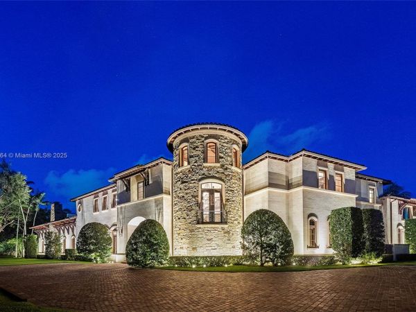 10101 SW 60th Ct, Pinecrest, FL 33156