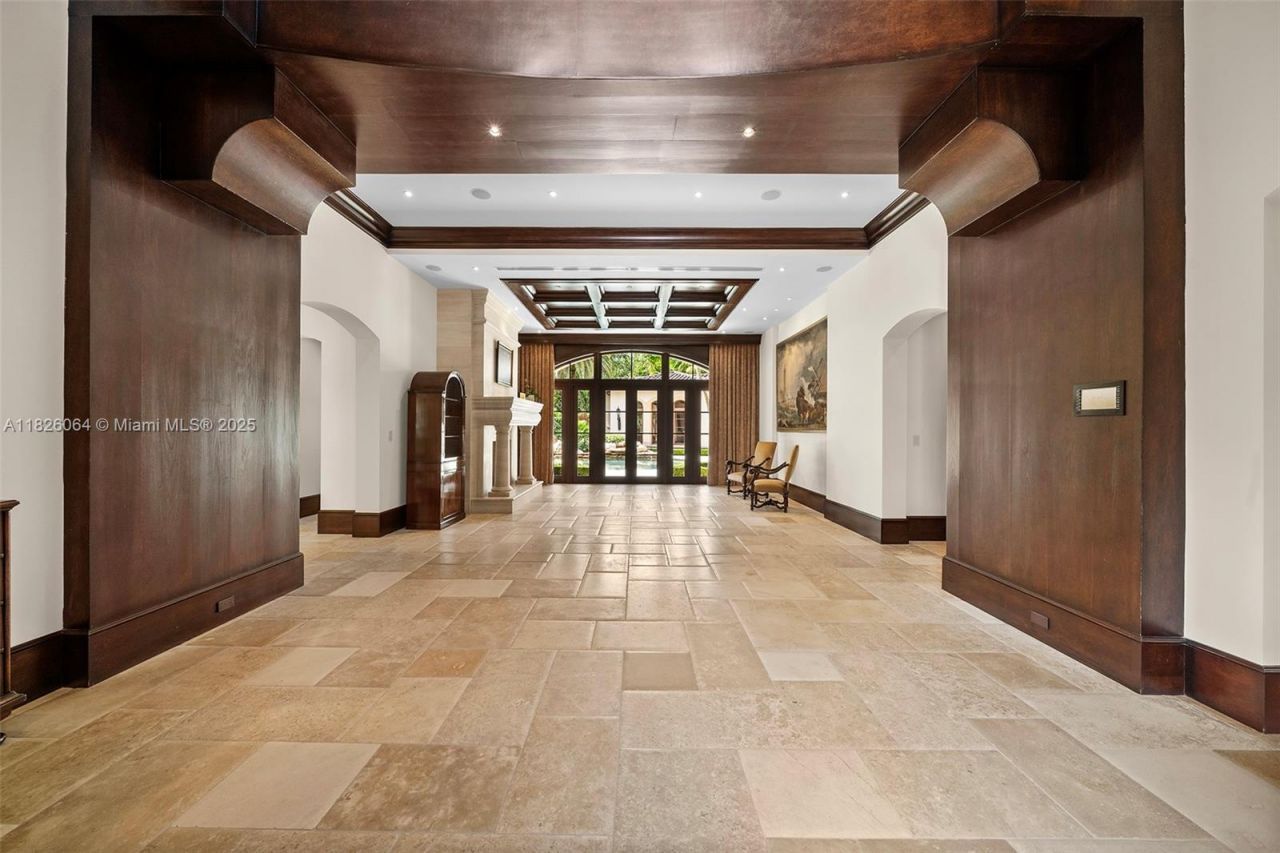 10101 SW 60th Ct, Pinecrest, FL 33156 Photo