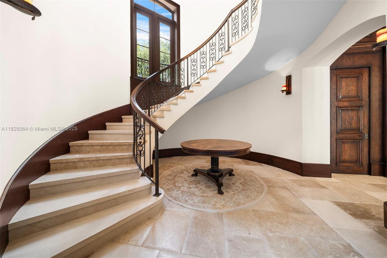 10101 SW 60th Ct, Pinecrest, FL 33156 Photo