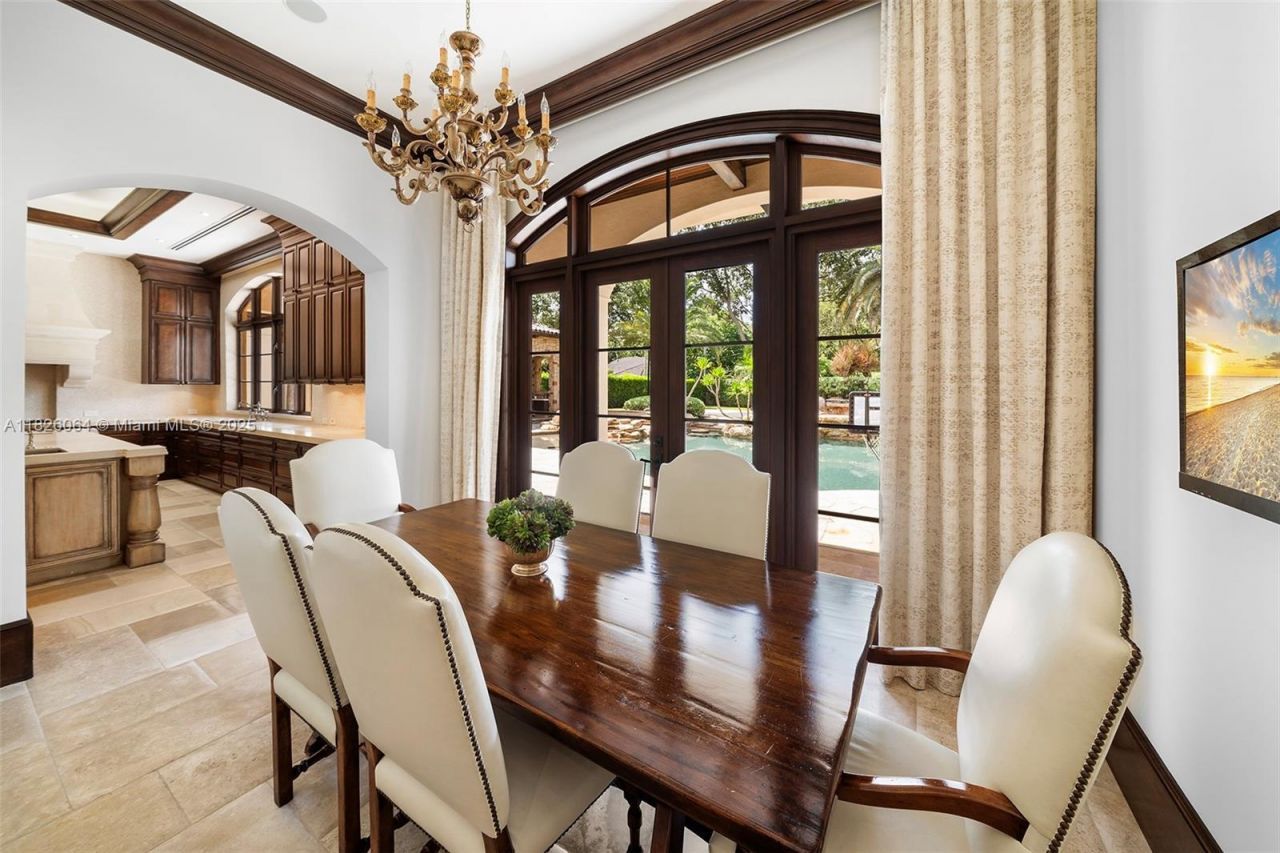 10101 SW 60th Ct, Pinecrest, FL 33156 Photo