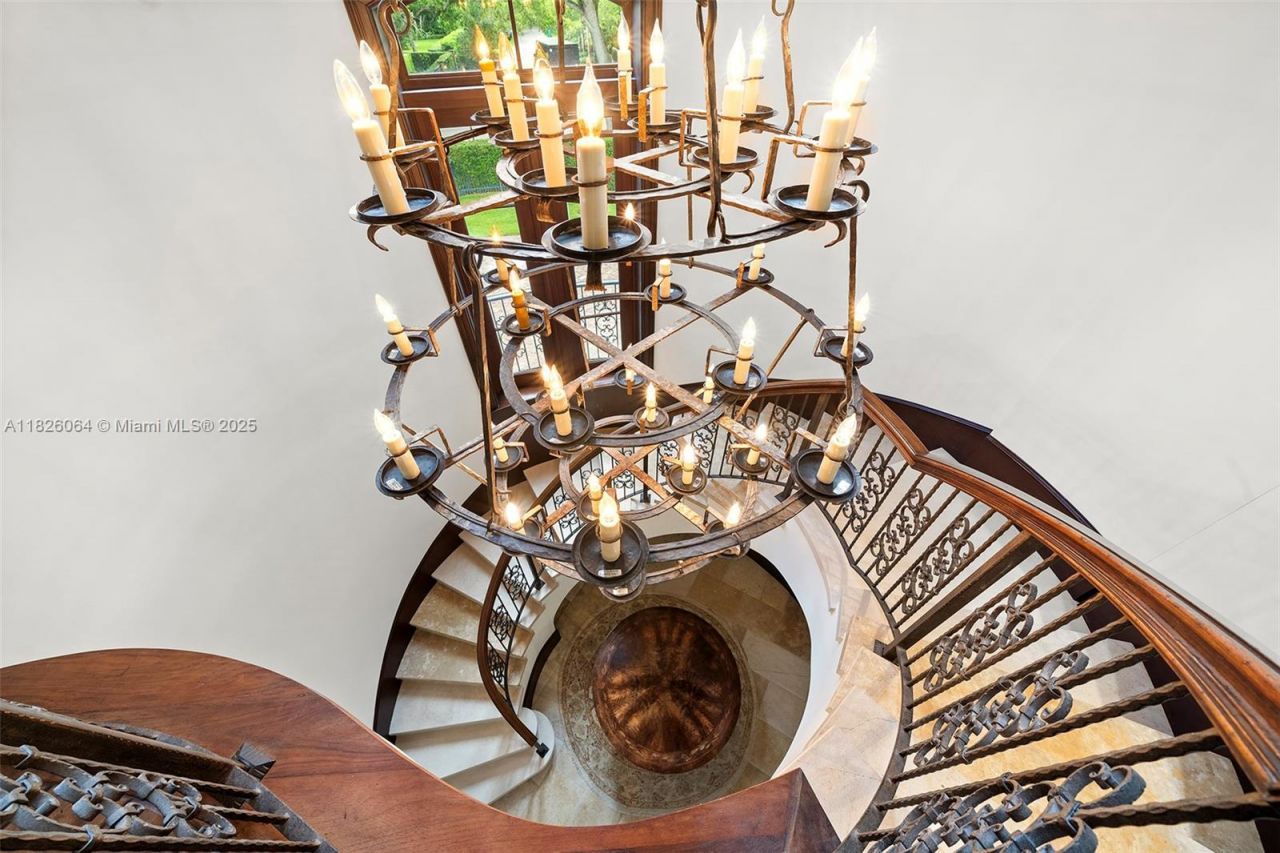 10101 SW 60th Ct, Pinecrest, FL 33156 Photo