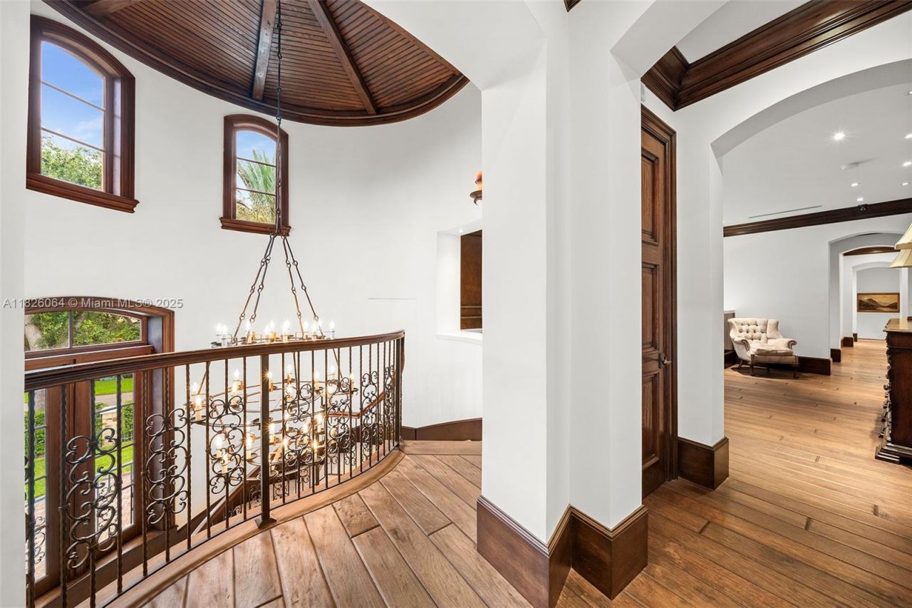 10101 SW 60th Ct, Pinecrest, FL 33156 Photo