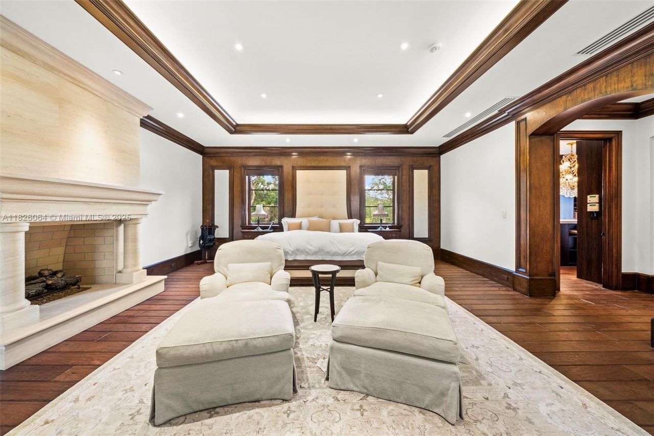 10101 SW 60th Ct, Pinecrest, FL 33156 Photo