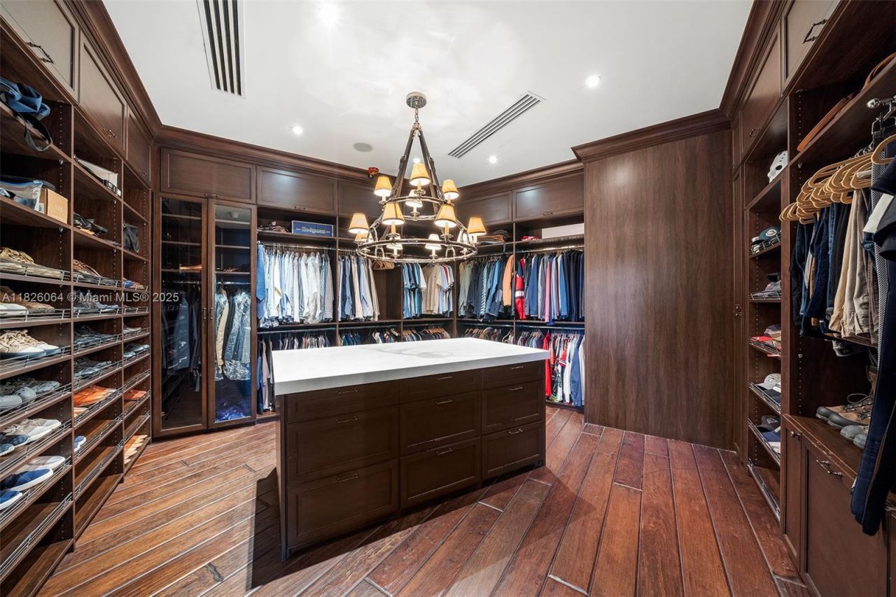 10101 SW 60th Ct, Pinecrest, FL 33156 Photo