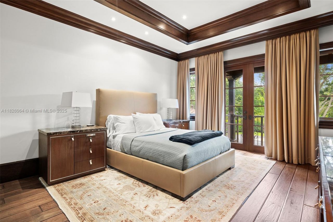 10101 SW 60th Ct, Pinecrest, FL 33156 Photo