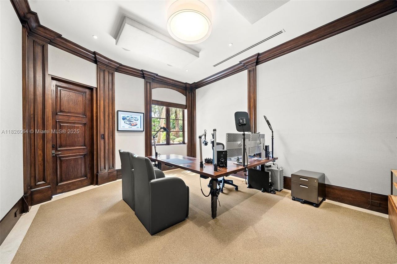 10101 SW 60th Ct, Pinecrest, FL 33156 Photo