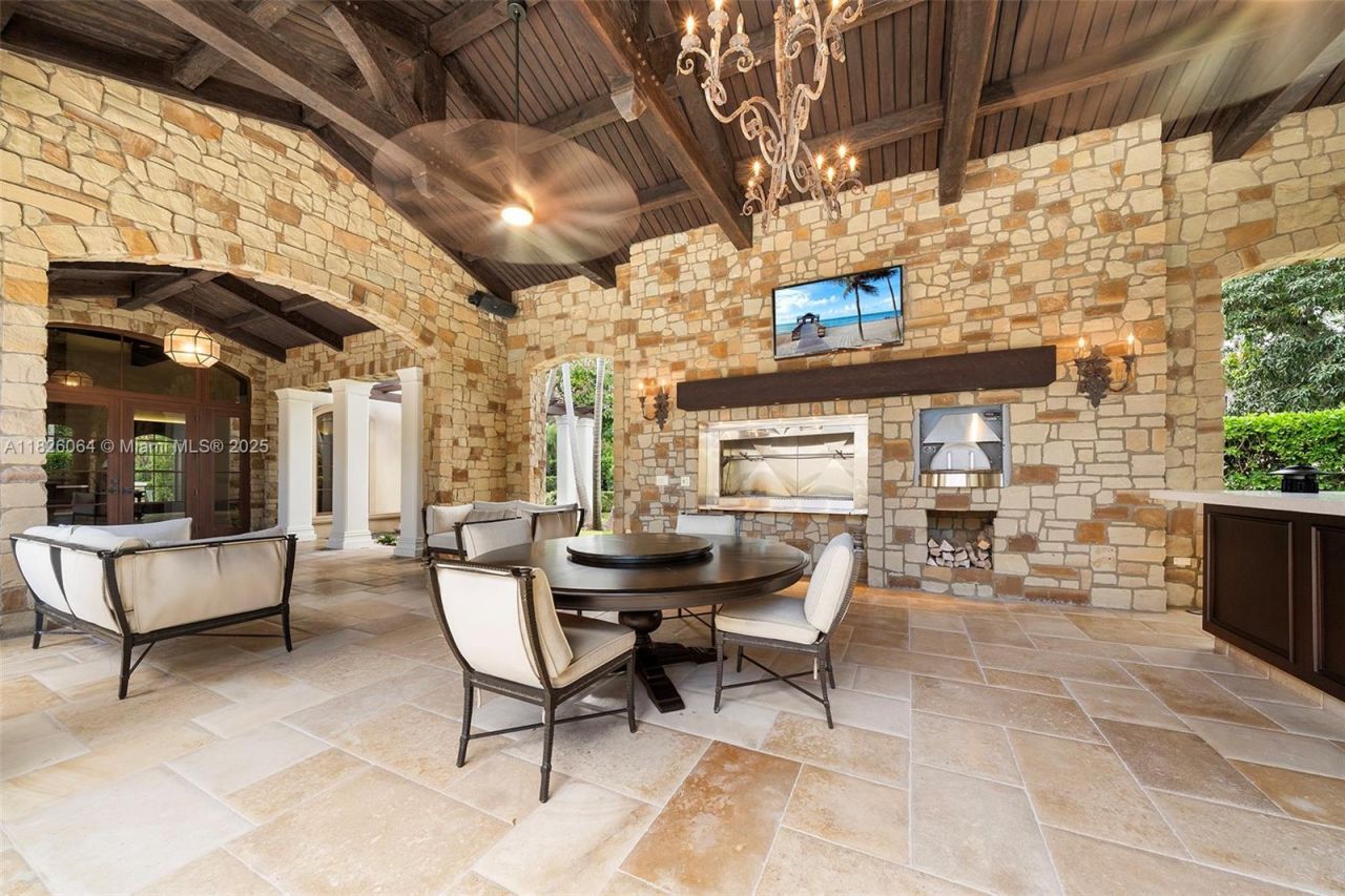 10101 SW 60th Ct, Pinecrest, FL 33156 Photo