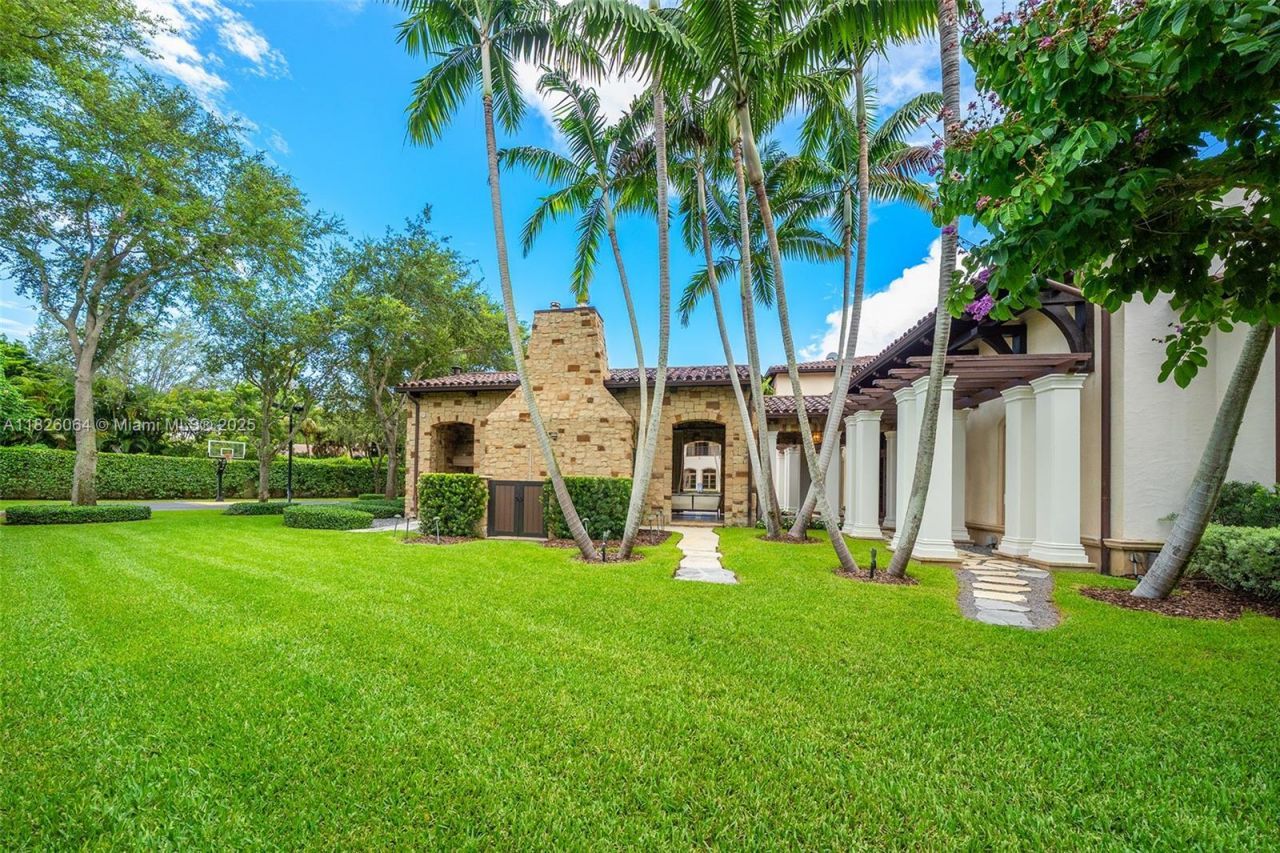 10101 SW 60th Ct, Pinecrest, FL 33156 Photo