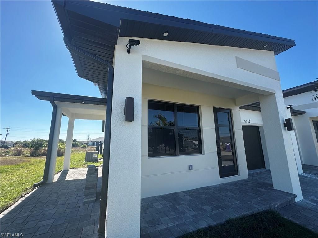 5043/5045 Benton St, Lehigh Acres, FL 33971 Photo