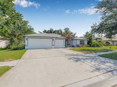 34811 ARBOR GREEN PLACE, ZEPHYRHILLS, FL 33541