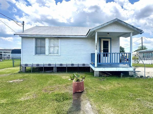 1206 Katherine St, Houma, LA 70363