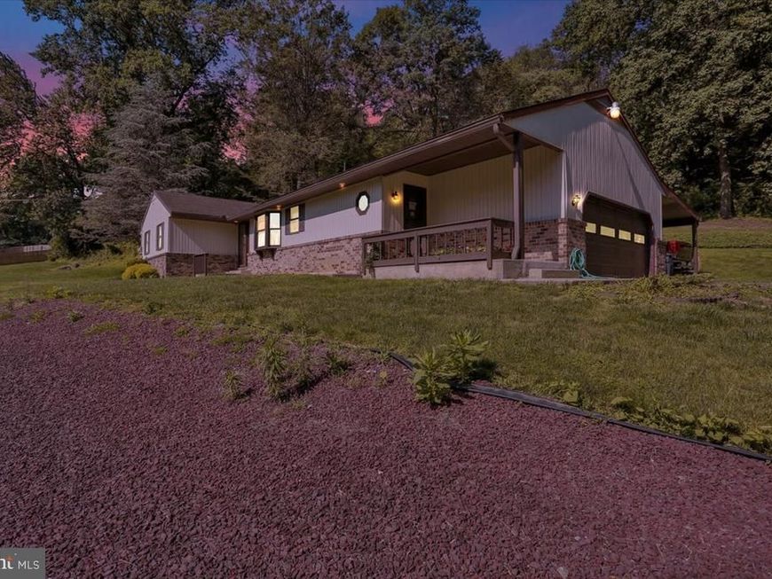 90 Preston Road, Wernersville, PA 19565 Main Photo